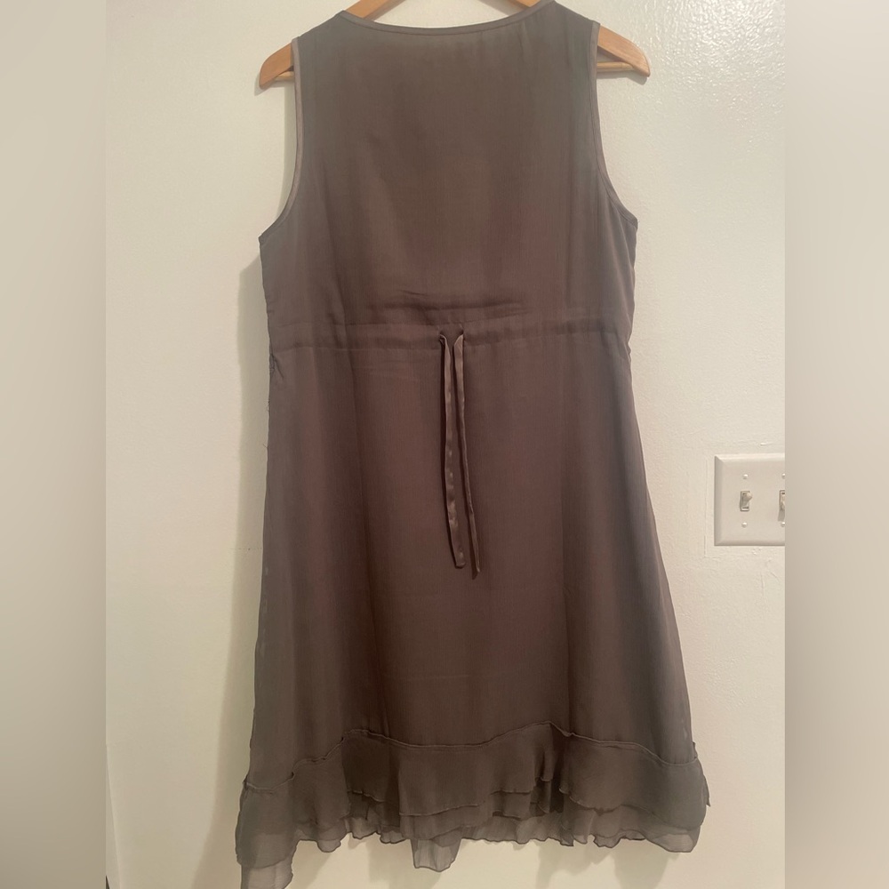 Cream brand, Elegant Gray Sleeveless Dress - Picture 2 of 9
